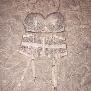 VS White Bridal Lingerie Set